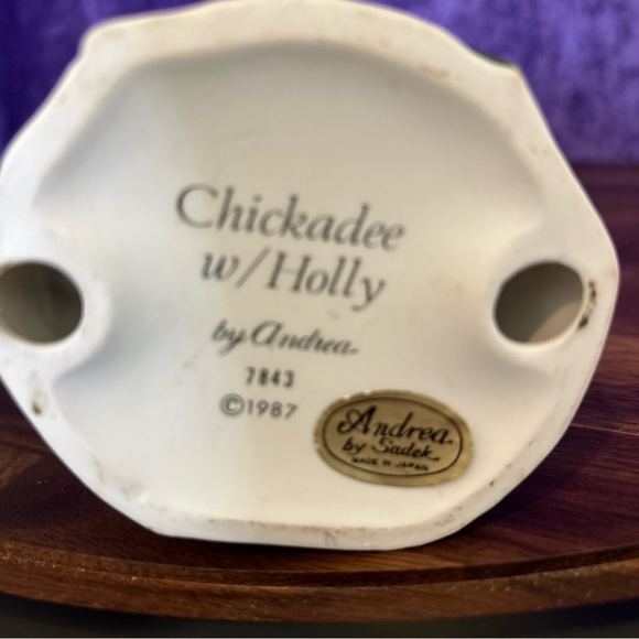 Chickadee with Holly Andrea by Sadek #7843 1981 with base Made in Japan - Picture 4 of 6